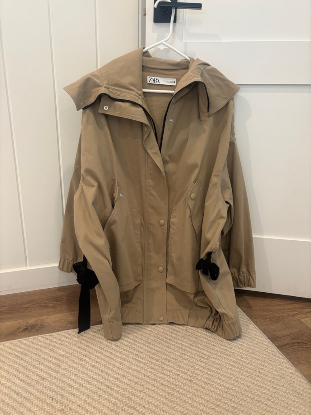 Zara short trench-like jacket with hood
